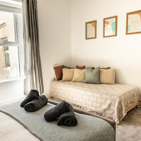 Central Plymouth Georgian Apartment - Sleeps 5 - Private Parking - By Habita Property Exterior photo